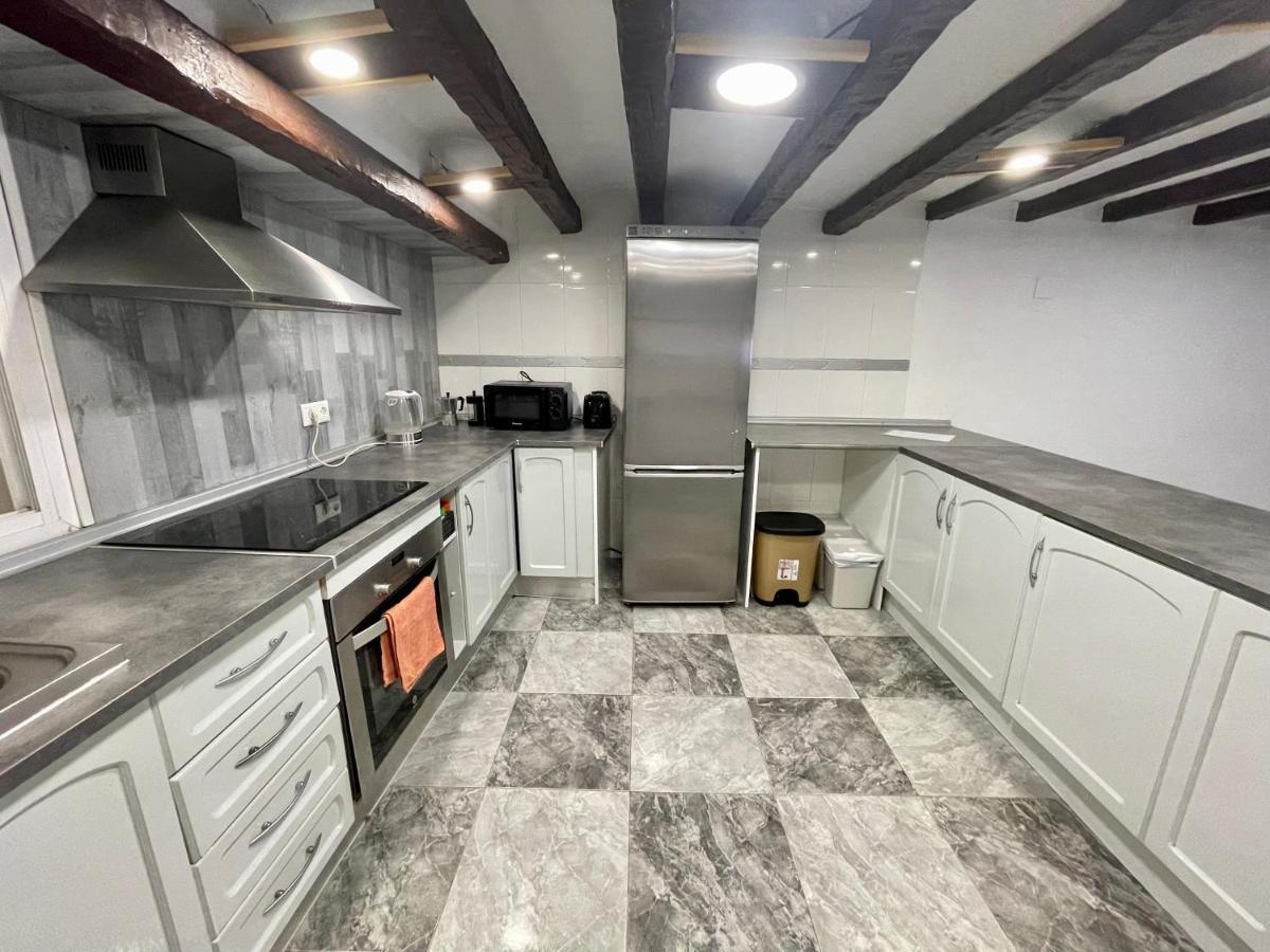 Espacioso Piso Con Entrada Independiente En Part Alta De Tarragona! Exterior foto